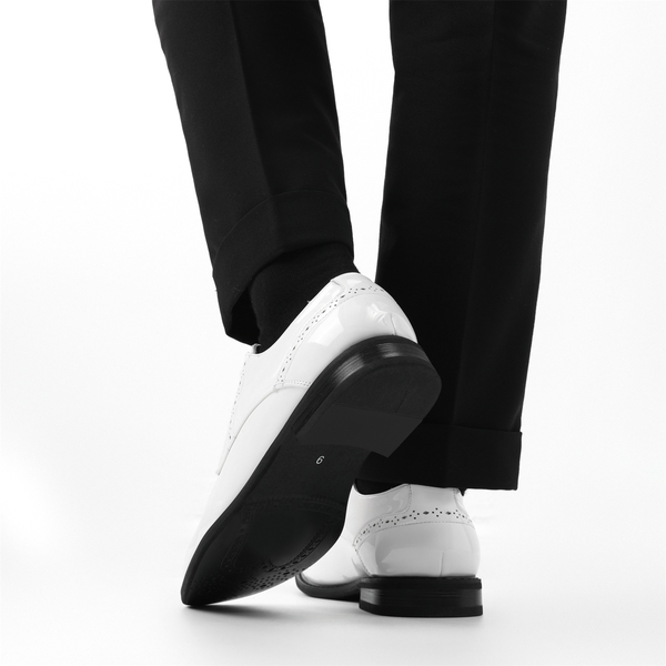 Men's Pain-Toe PU Leather Oxford Shoes - WHITE PAT - 7